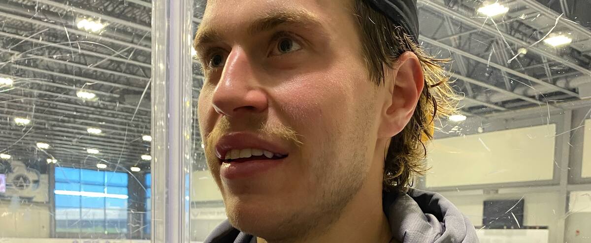 Penguins de Pittsburgh: Samuel Poulin a rencontré Kyle Dubas et Jason Spezza pour discuter de sa situation personnelle