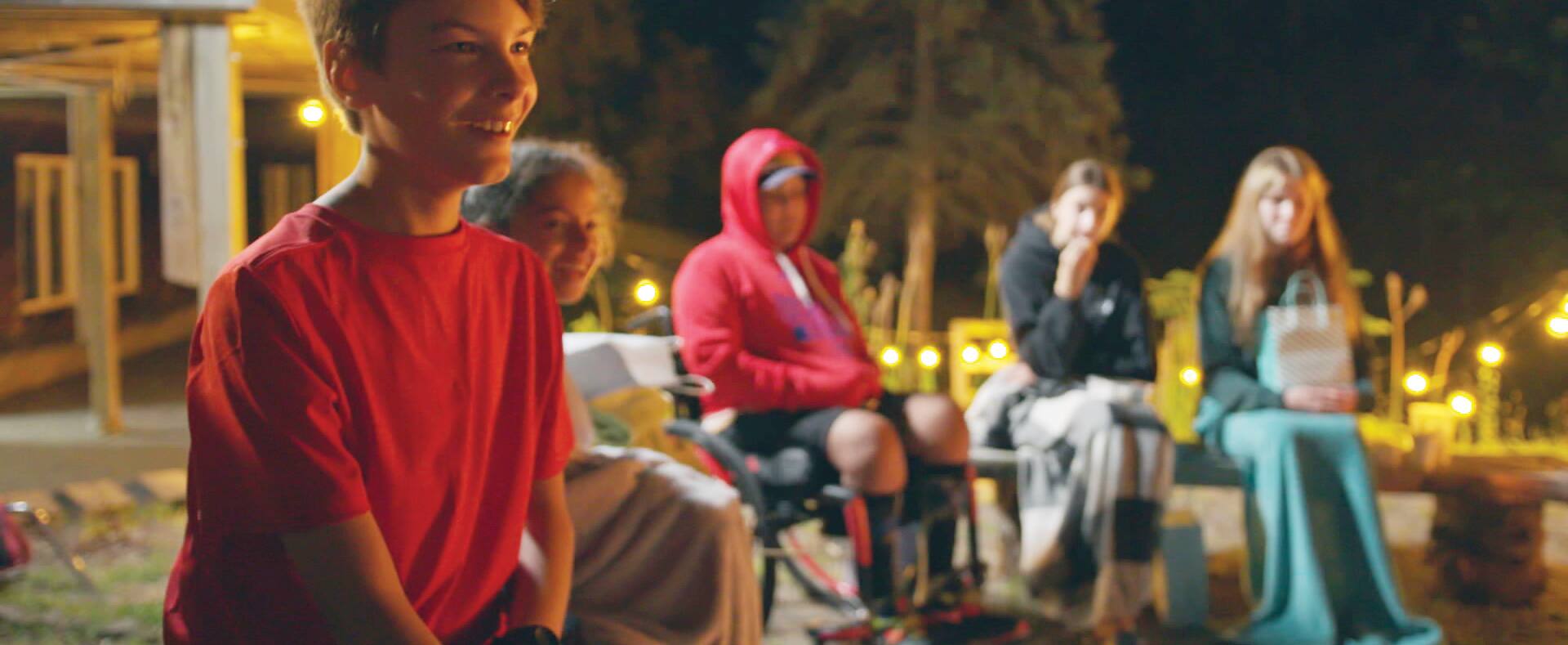 Un documentaire sur les «vrais» bracelets rouges | QUB | QUB info