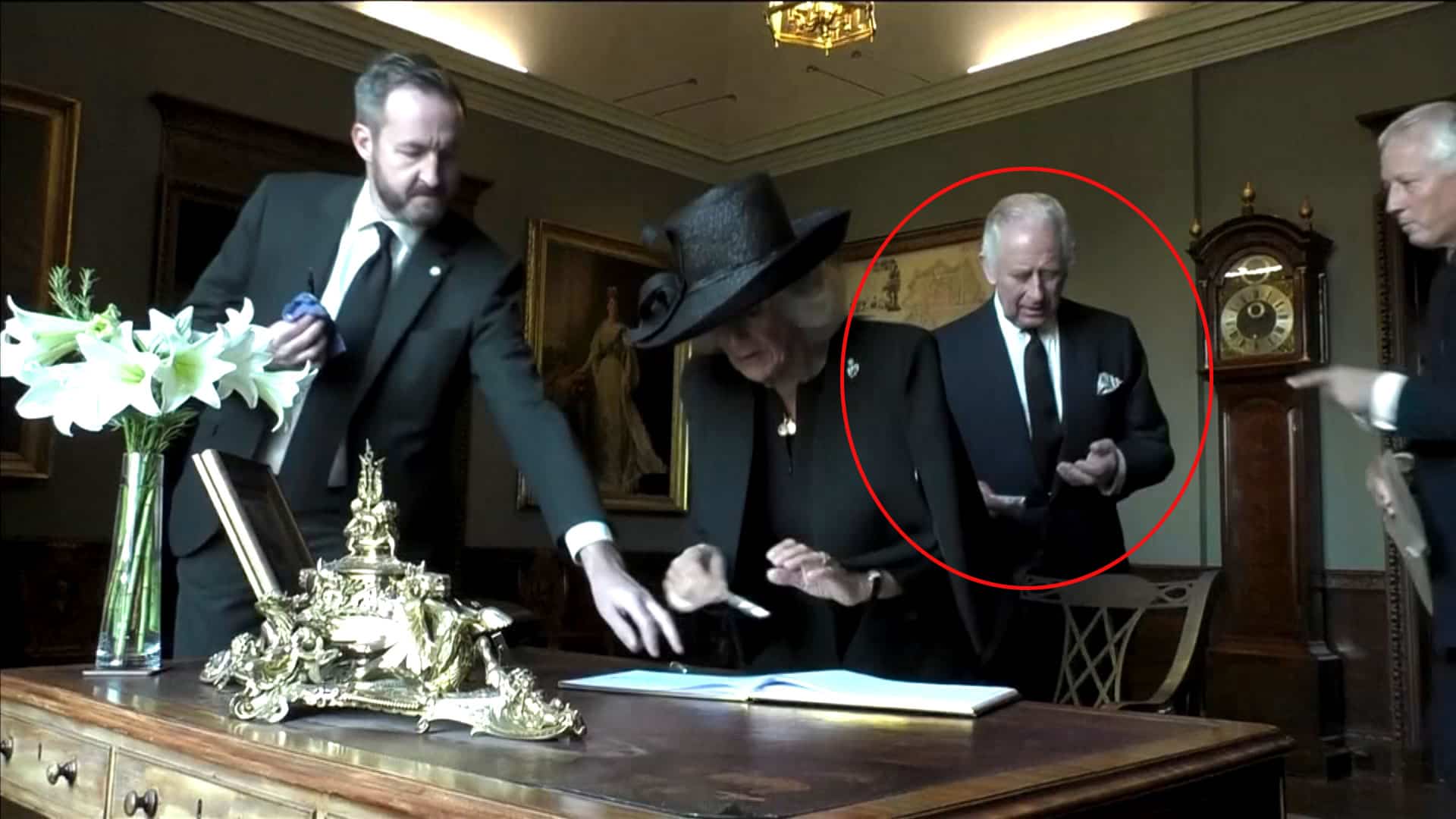 ON VIDEO King Charles III angry over leaking pen Archyde