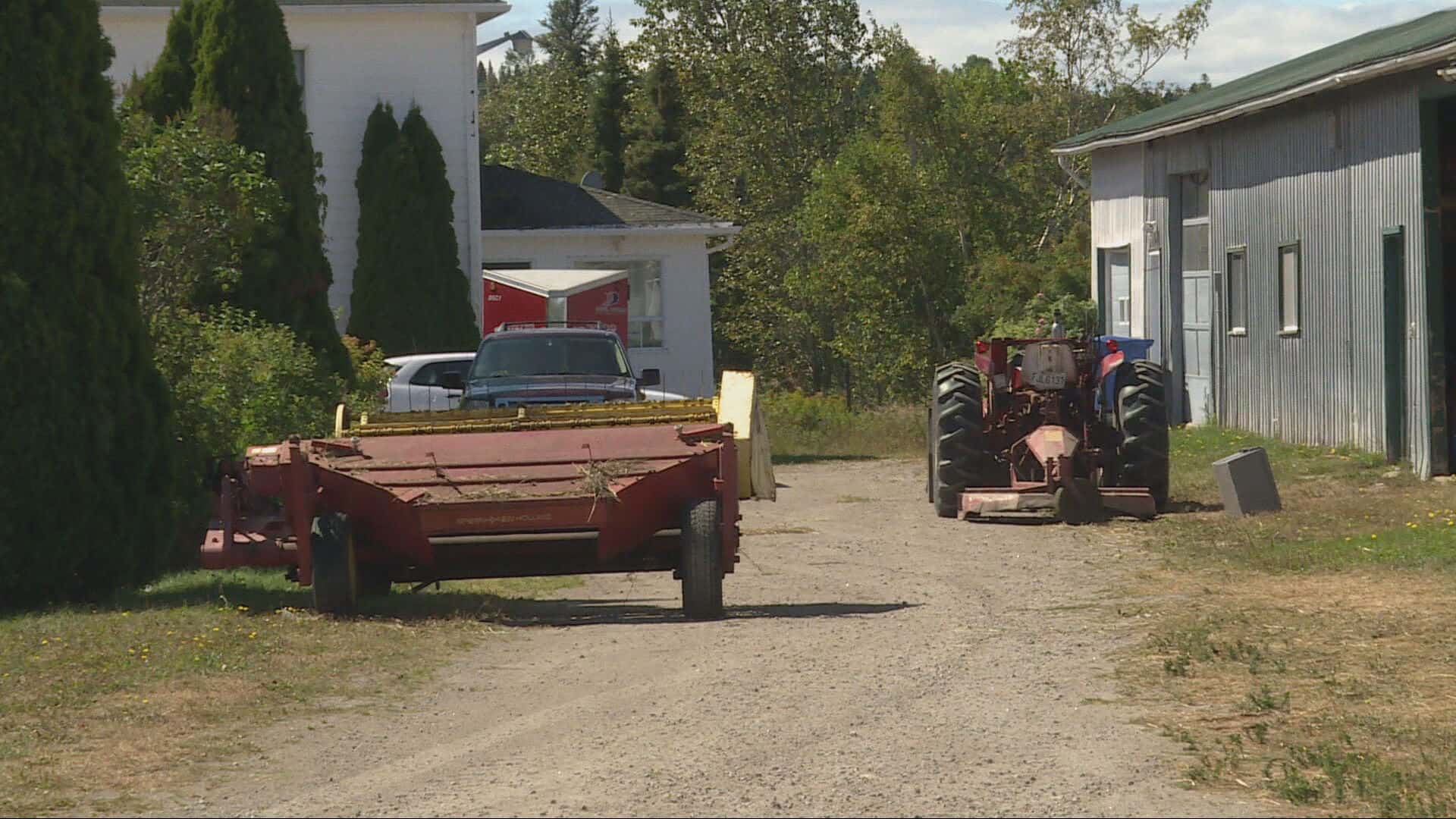 Hausse du prix de l’essence: des agriculteurs de la Côte-Nord se sentent abandonnés par Québec