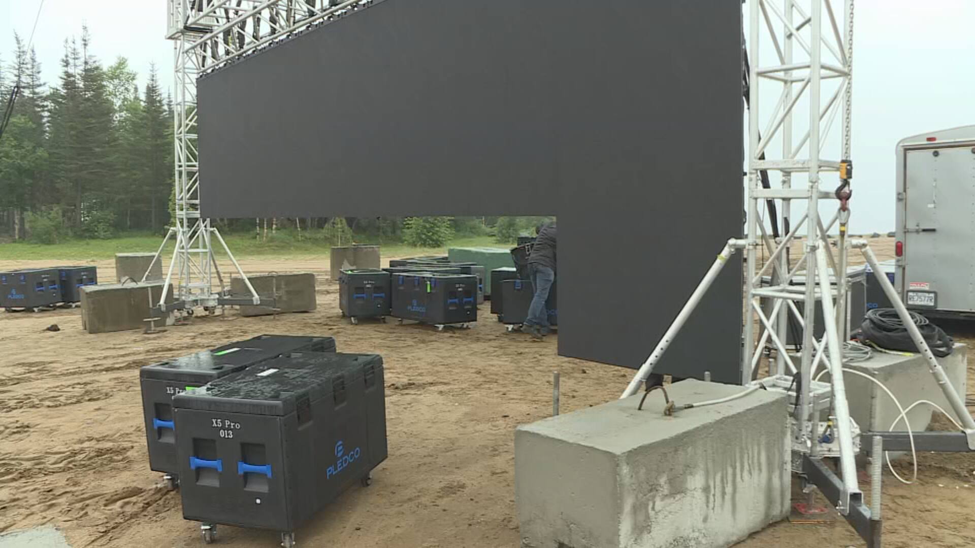 Début du festival autochtone Innu Nikamu | TVA Nouvelles
