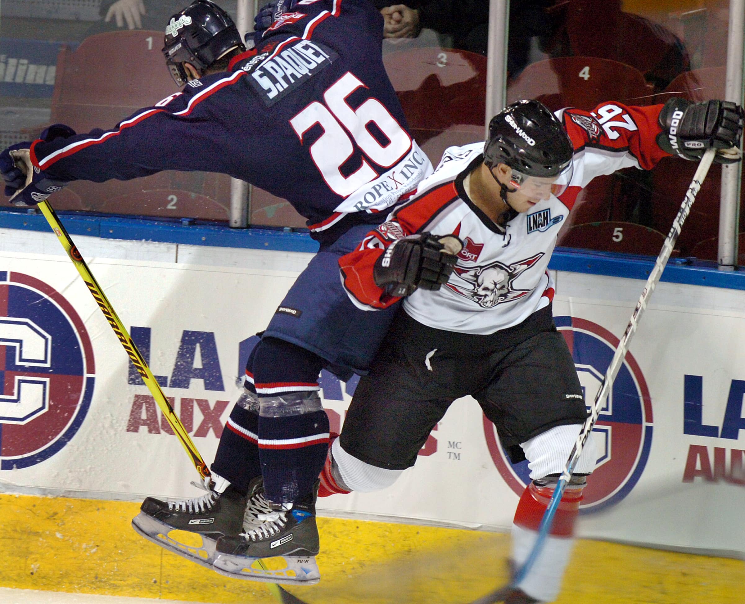 Une équipe de la LNAH de retour à Québec? «C'est très sérieux et très ...