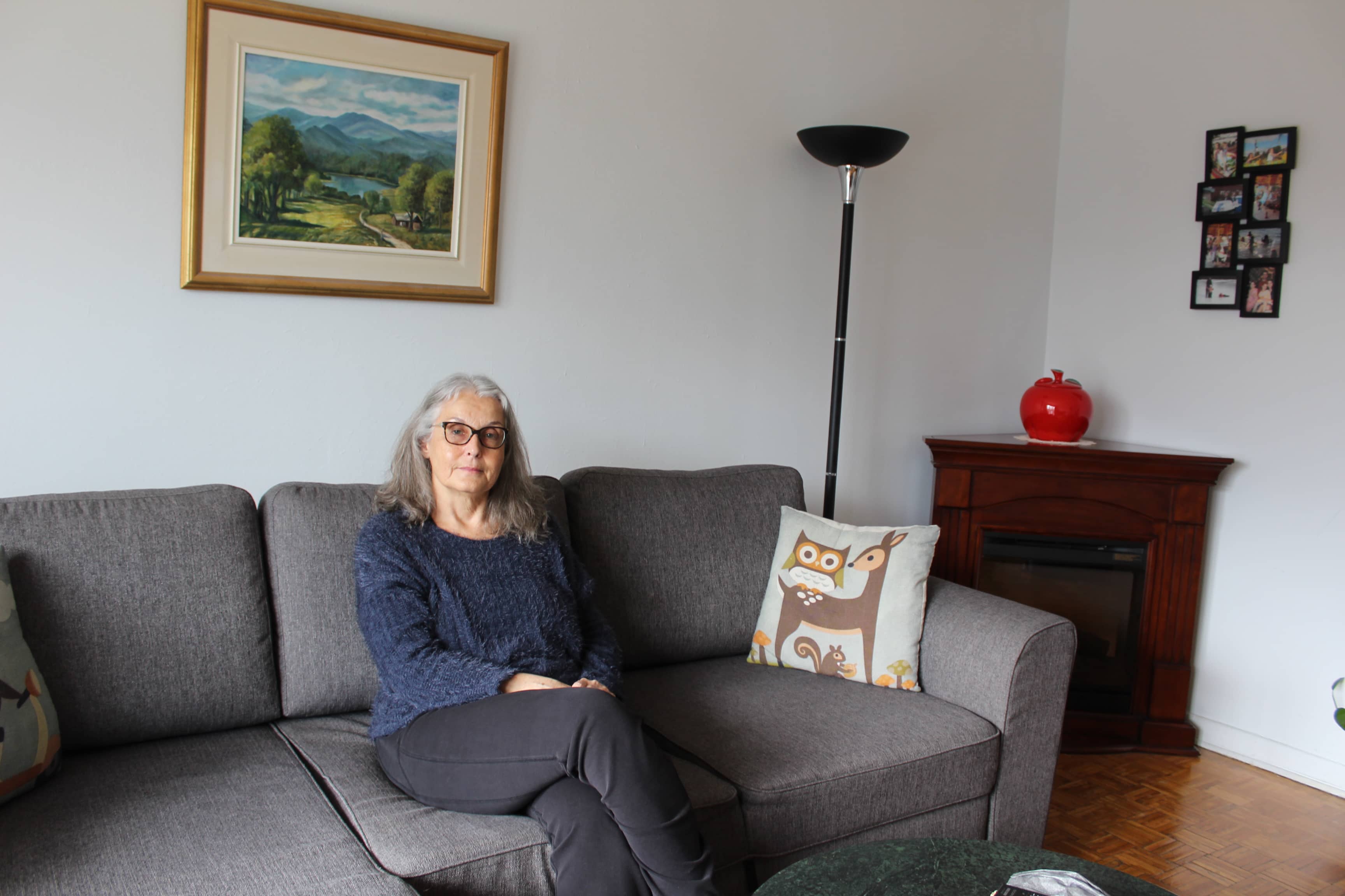 Renée Thifault dans son 2 1/2 du Manoir Lafontaine