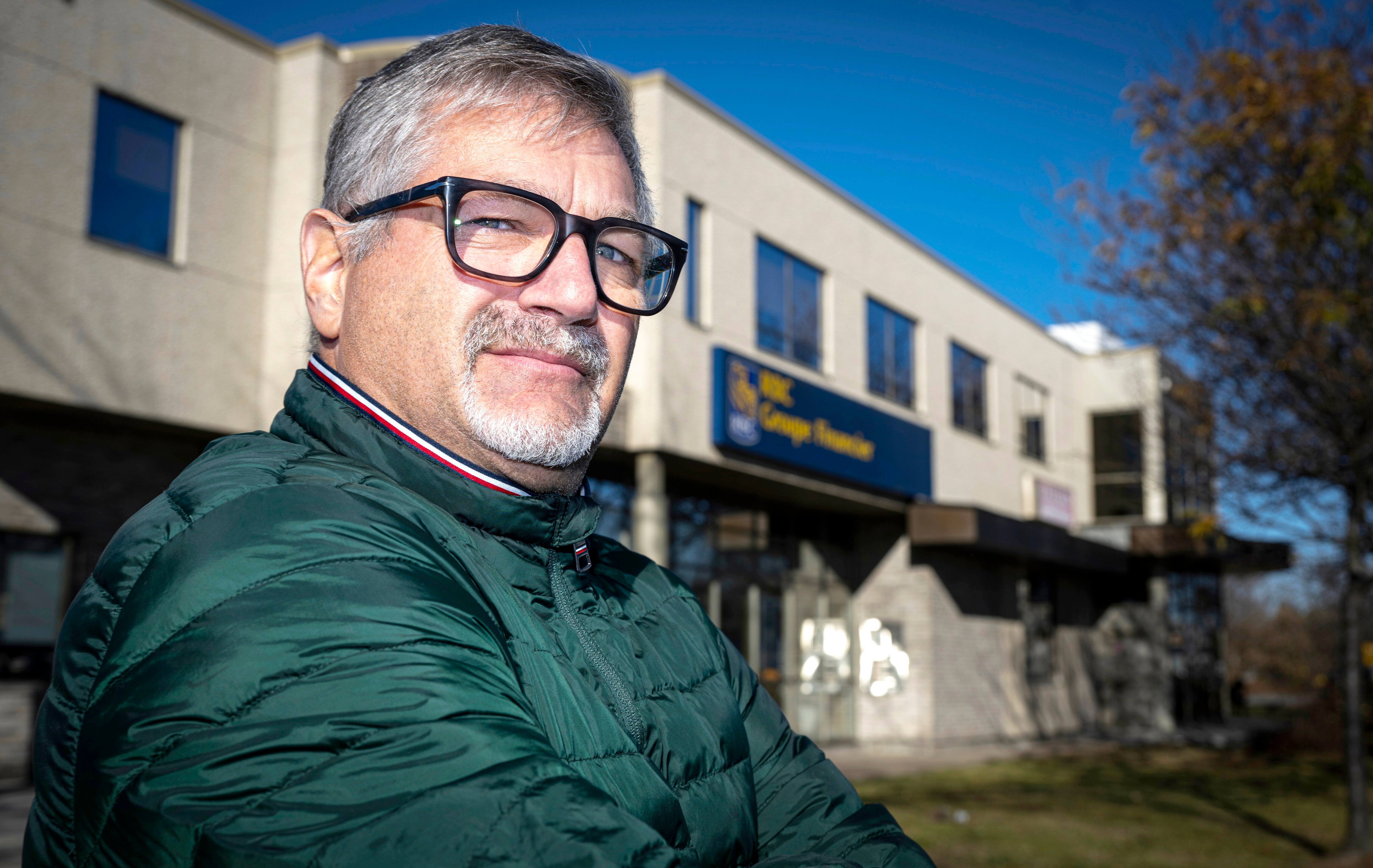 Il se fait voler 7400$ par un faux employ&eacute; de la Banque Royale: &laquo;Je me suis fait traiter comme un num&eacute;ro&raquo;