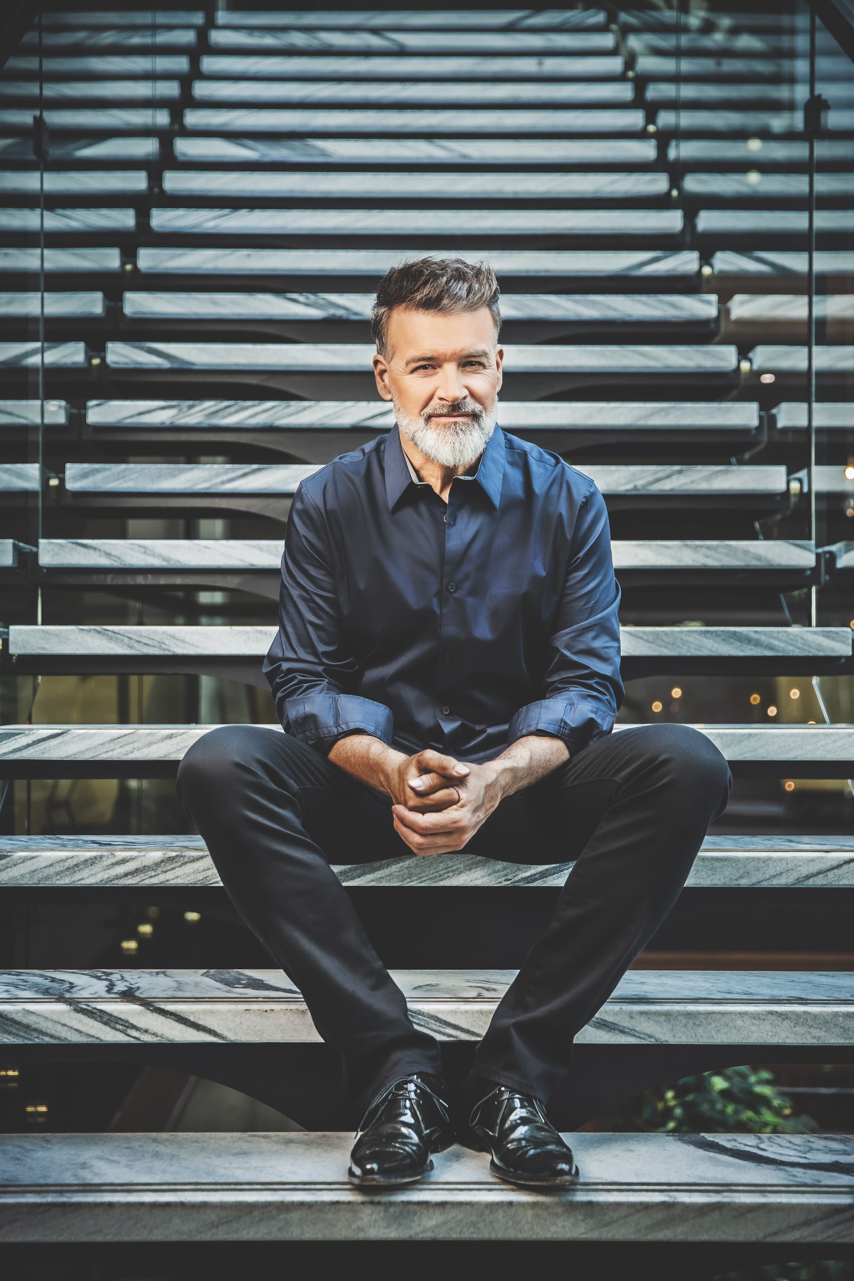 À l’approche de la soixantaine, il veut ralentir