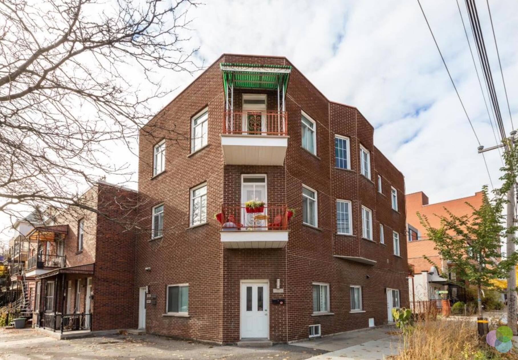 On s’est prêtés au jeu du 10yearschallenge avec des propriétés à vendre... et ça fait mal 24