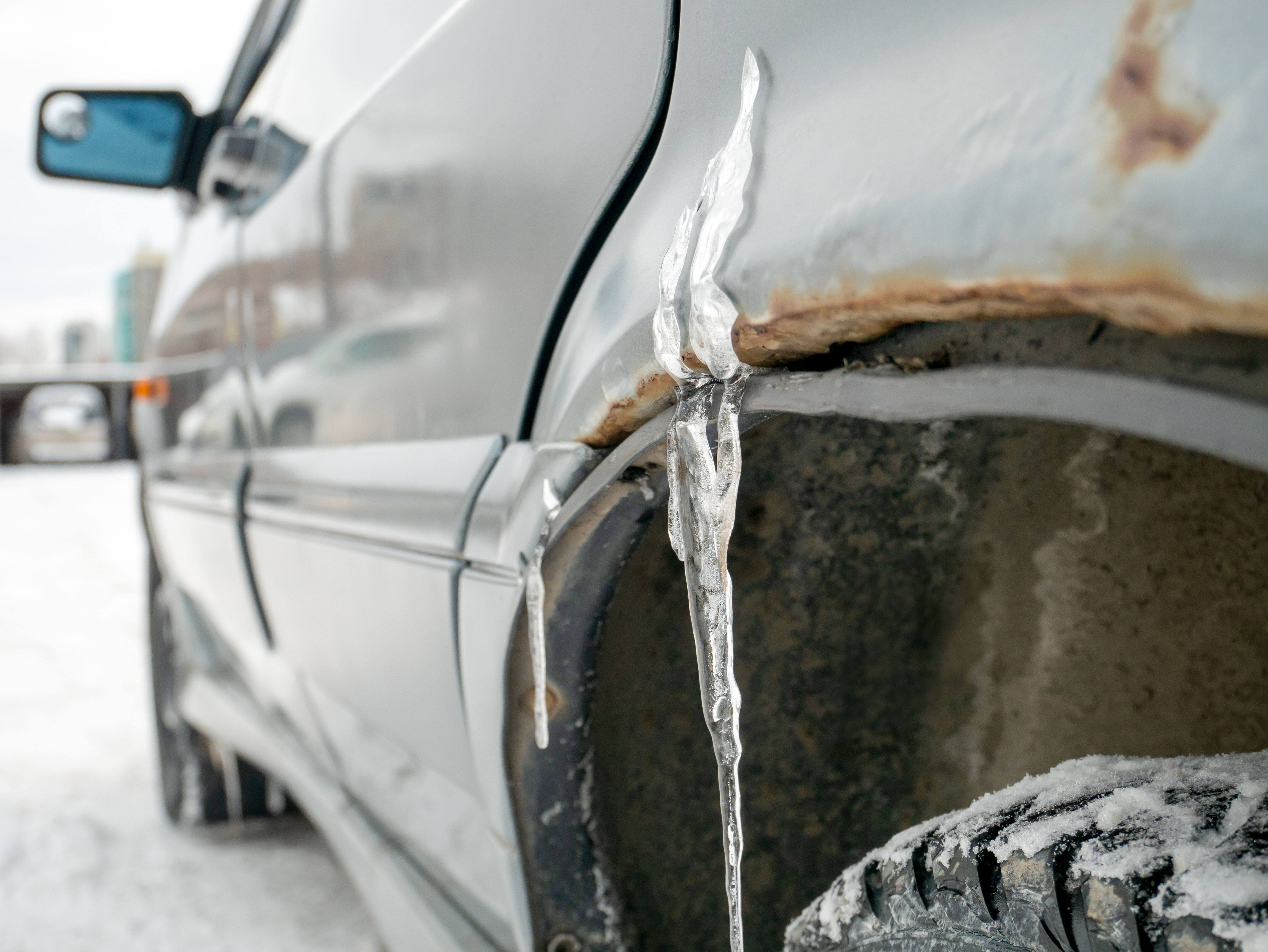 Changer de voiture ou la conserver? Le dilemme d&rsquo;un p&egrave;re endett&eacute;