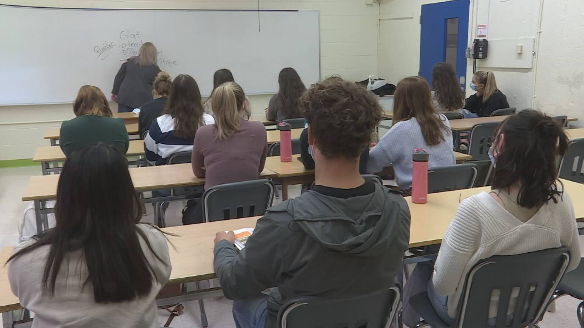 Retour sur les bancs d'&eacute;cole: des mesures pour aider les &eacute;tudiants