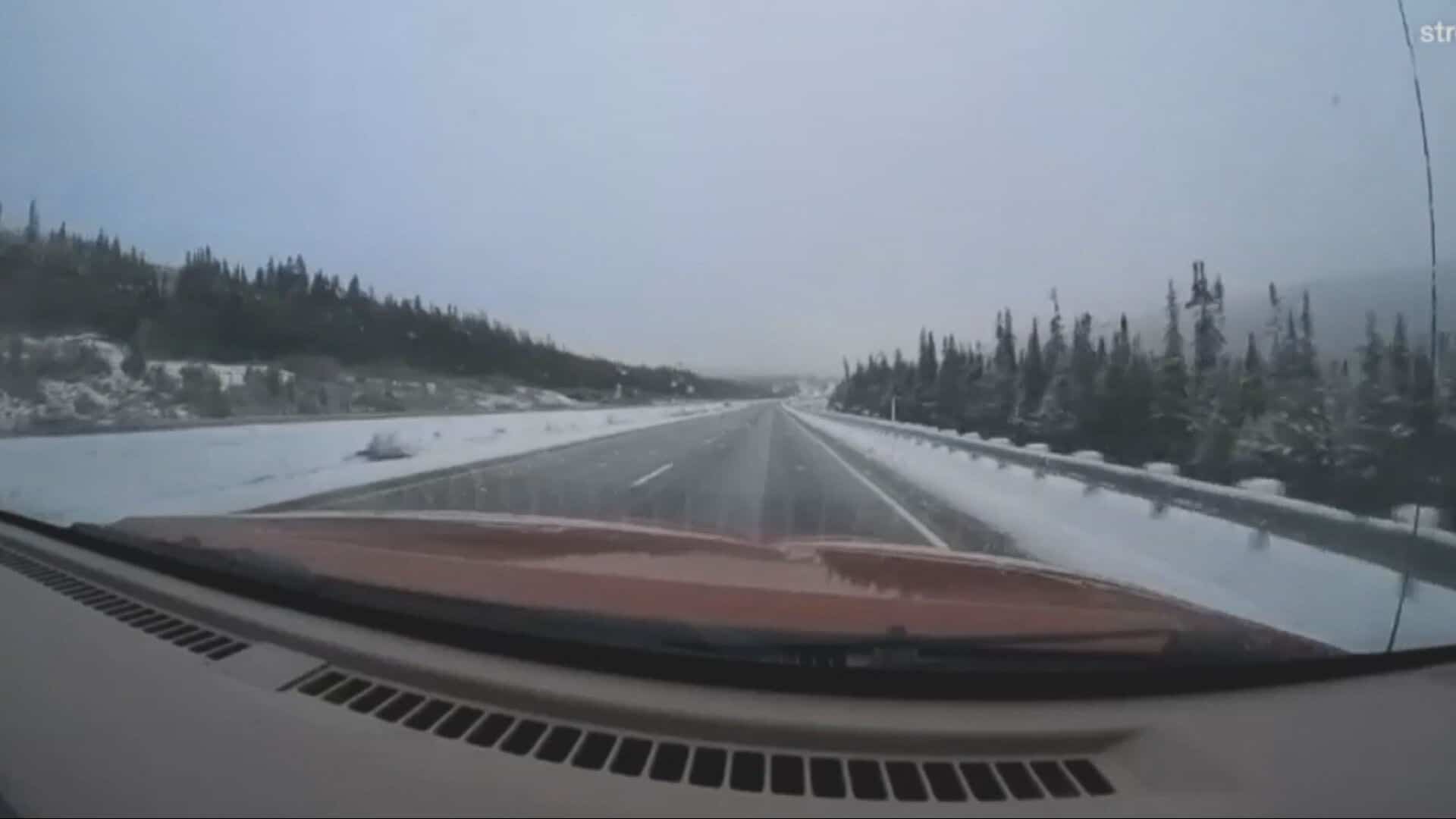 EN IMAGES | Une première neige observée au Québec