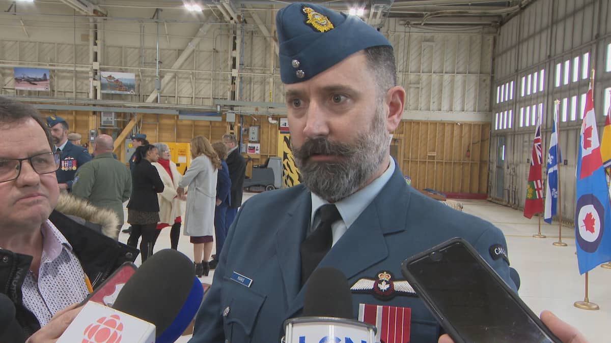 Un nouveau commandant à Bagotville malgré une controverse | TVA Nouvelles