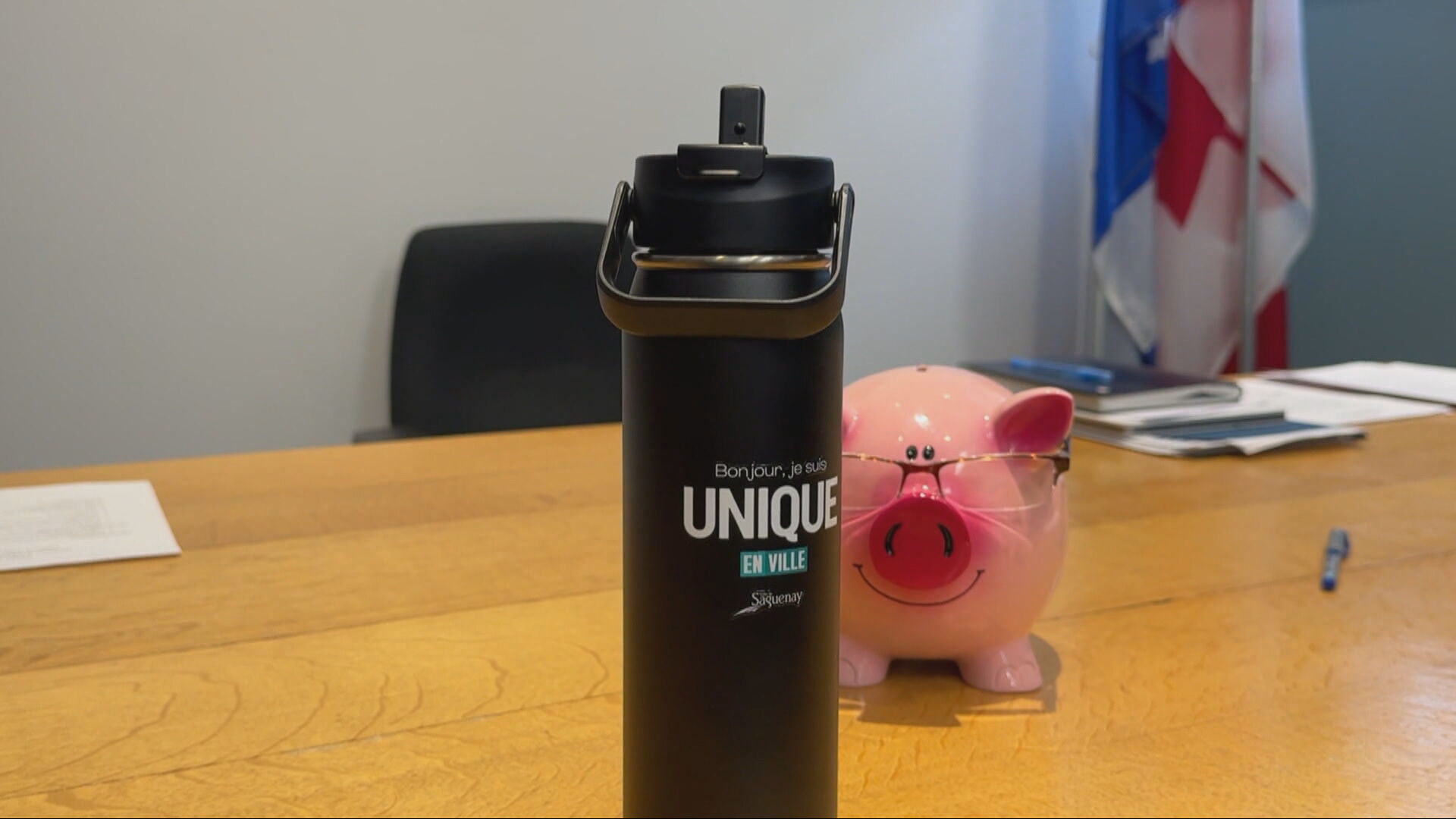 36 000 $ pour des bouteilles d’eau: une dépense qui fait réagir à Saguenay