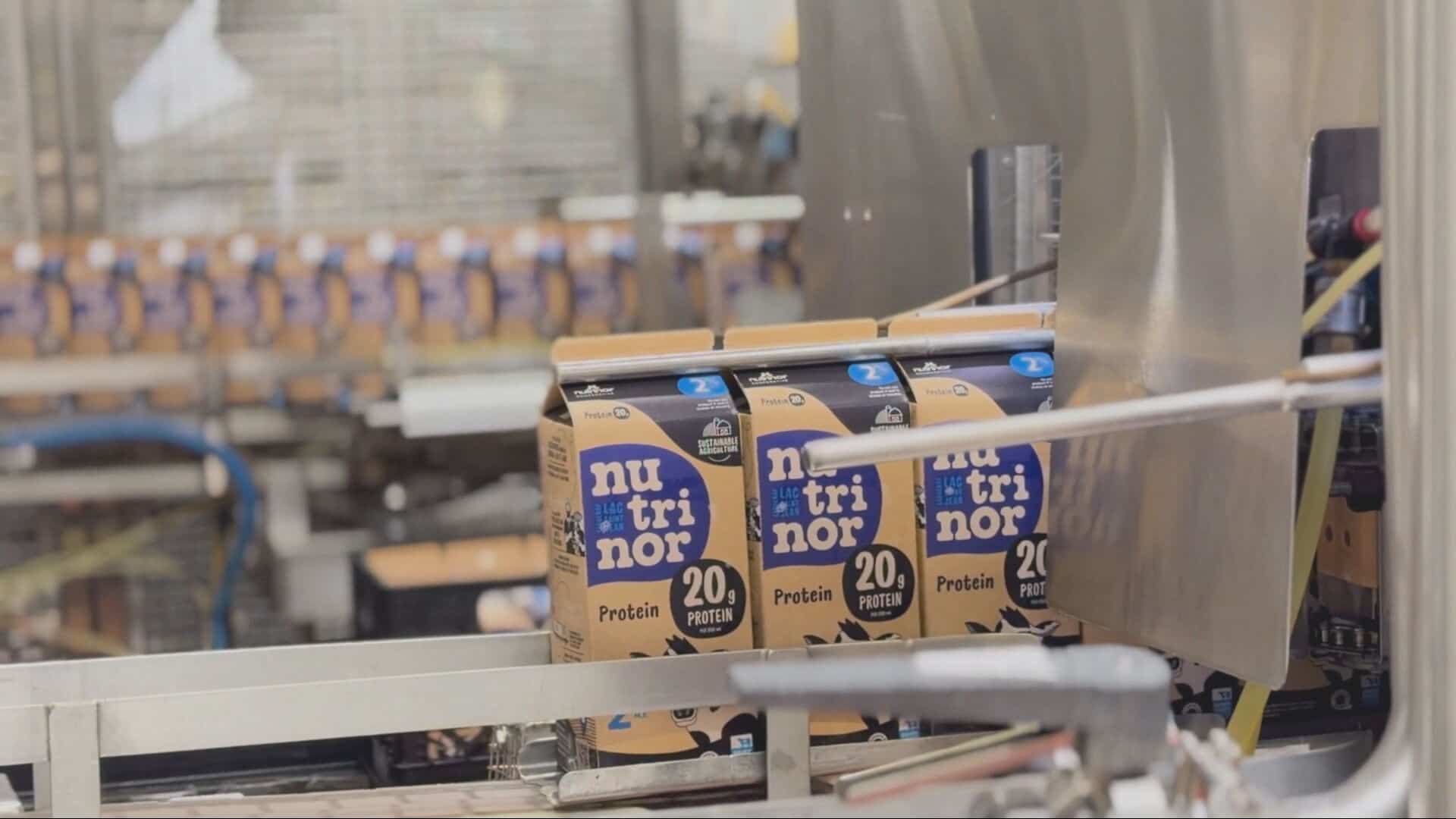 Guerre commerciale: Nutrinor lance un lait protéiné produit à Alma pour le marché québécois