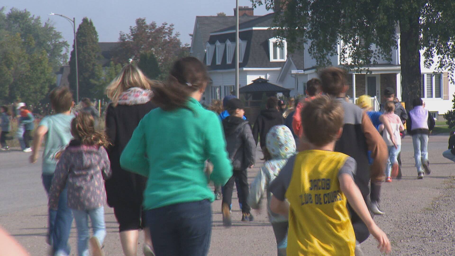 École de Jonquière Courir pour mieux s’instruire TVA Nouvelles