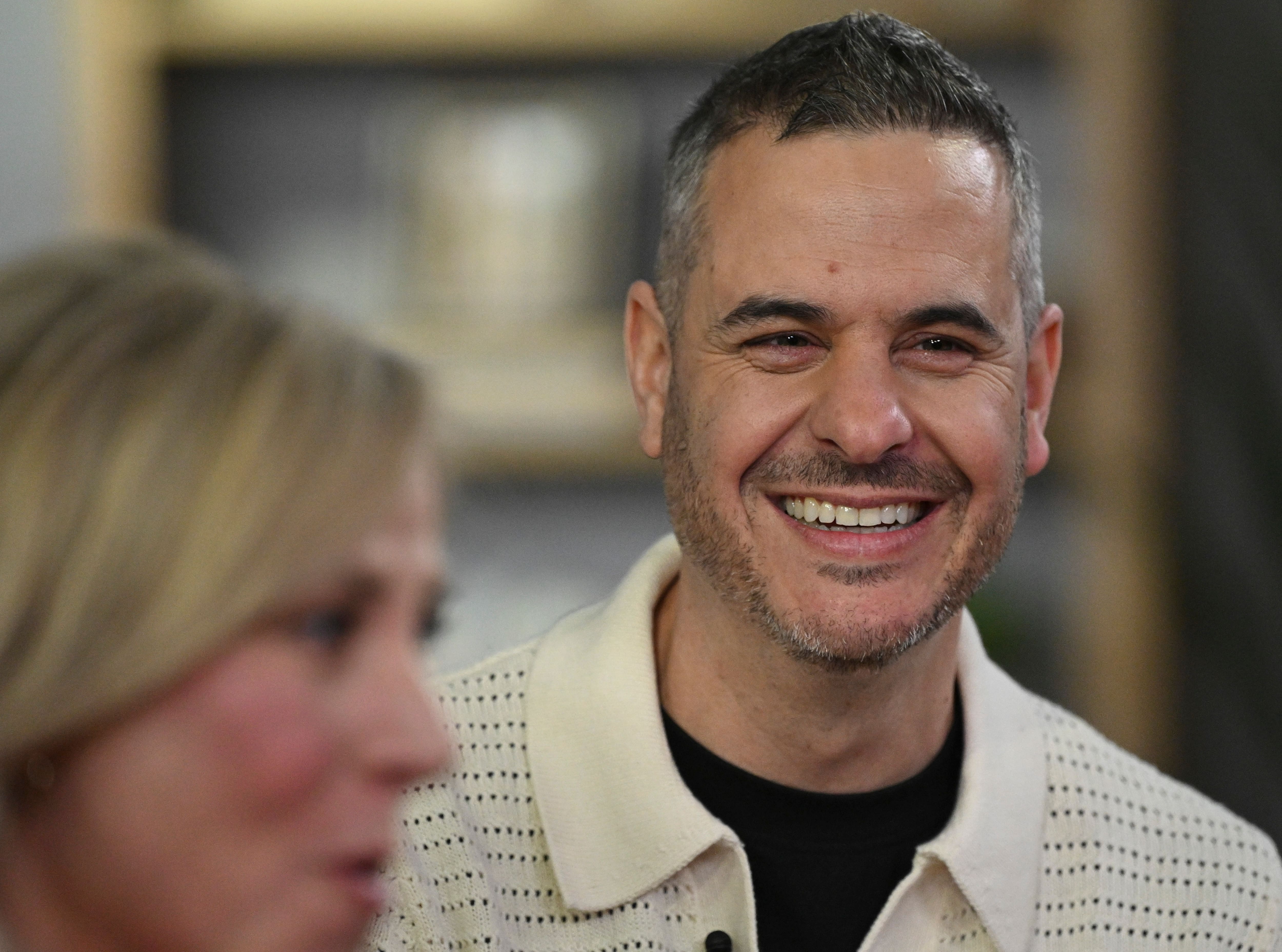 Pierre Hébert débarque sur scène avec Grandiose! 