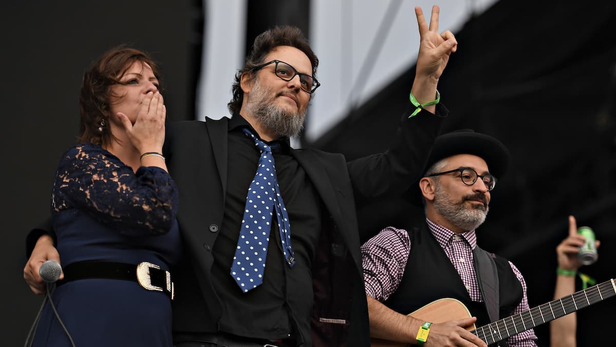 Dans son balado, Jean-François Pauzé se confie sur la dernière tournée des Cowboys Fringants: «On avait vraiment l’impression de faire de la musique sur le Titanic»