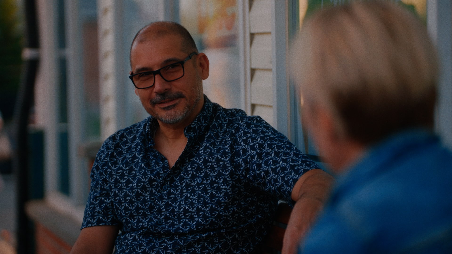 Éric-Guy continue avec une autre partenaire