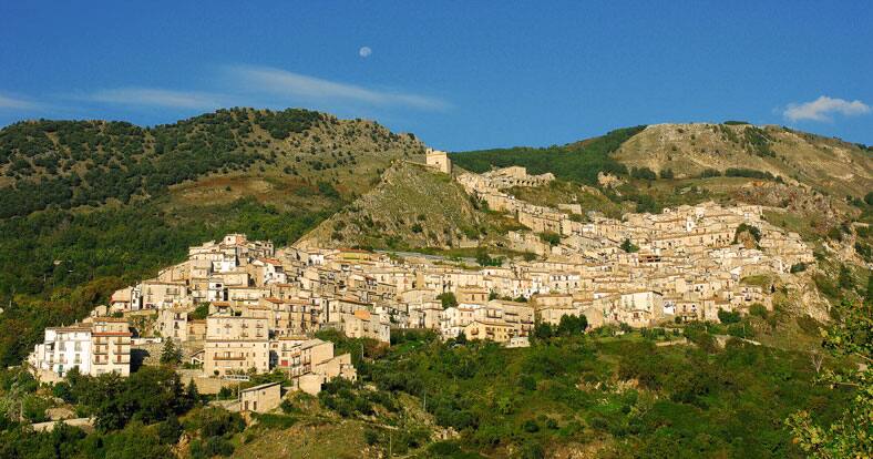 Des villages du sud du pays vous attendent