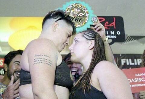 Vanessa in Mexico against Alejandra Jimenez in the world championship.