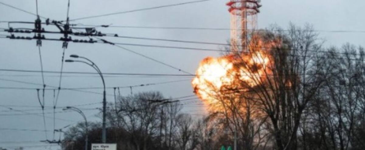 Cinq morts dans la frappe russe contre la tour de télévision à Kiev
