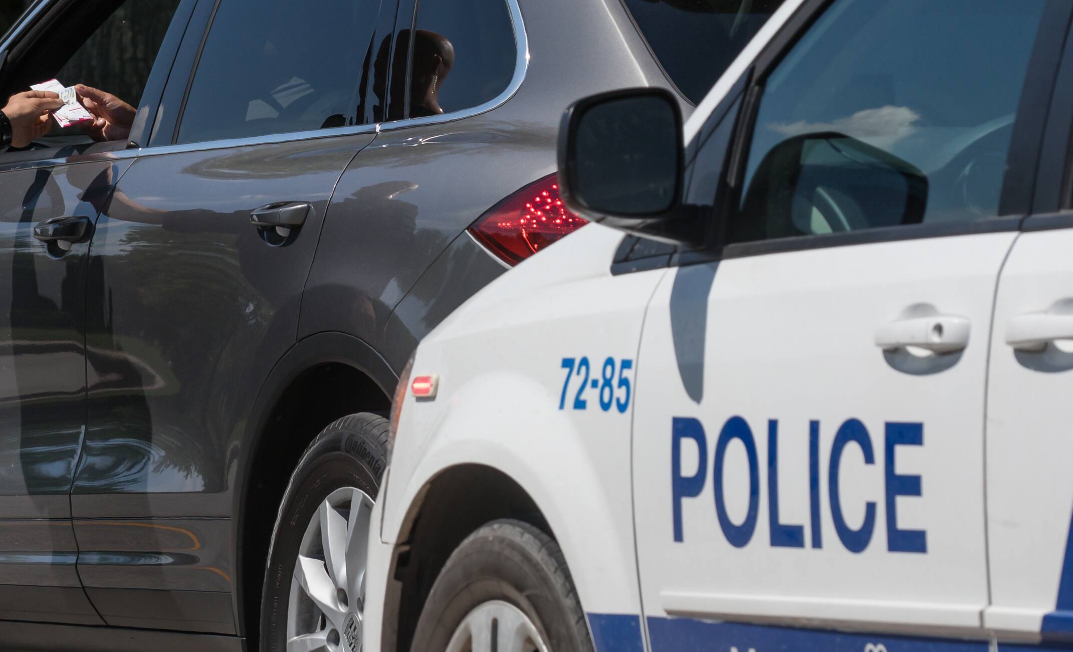 Pneus d&rsquo;hiver: des dizaines de constats d&rsquo;infractions distribu&eacute;s aux retardataires