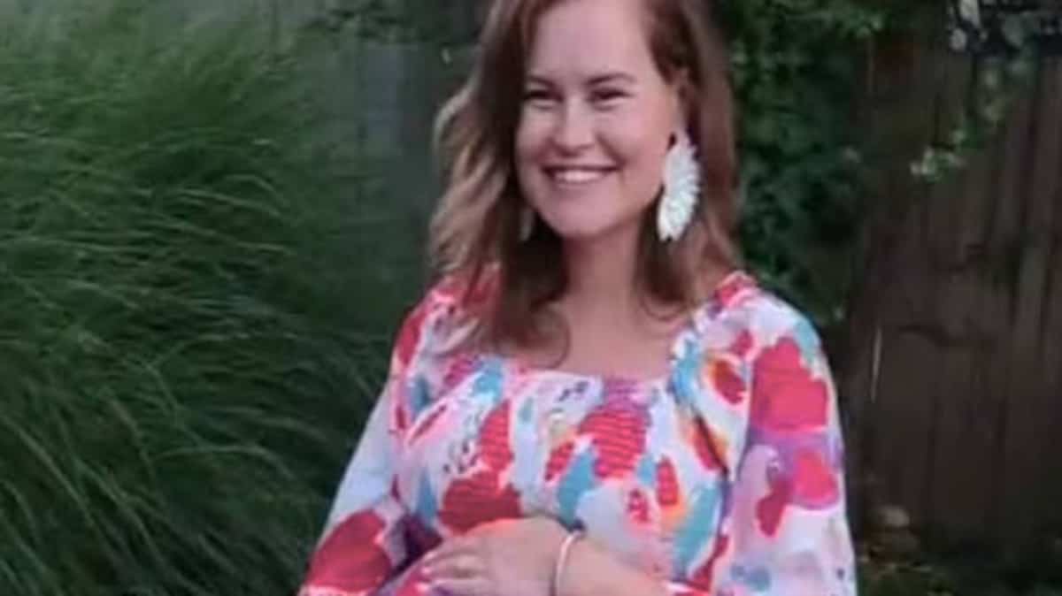 Roe c. Wade: enceinte, elle dit que son fœtus est un passager pour éviter l'amende