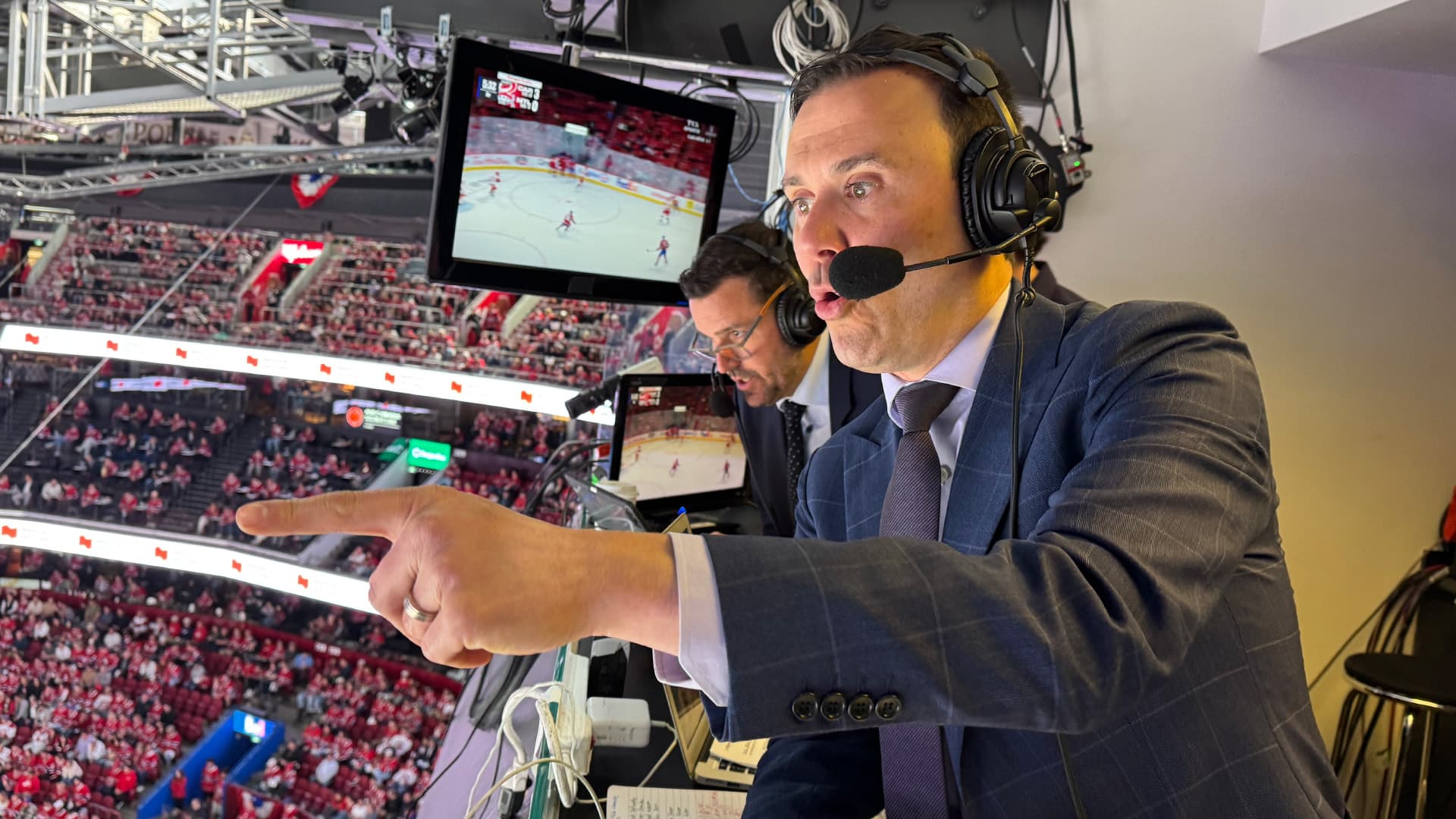Le Canadien en séries : voici à quoi ressemble le quotidien de Félix Séguin de TVA Sports un jour de match