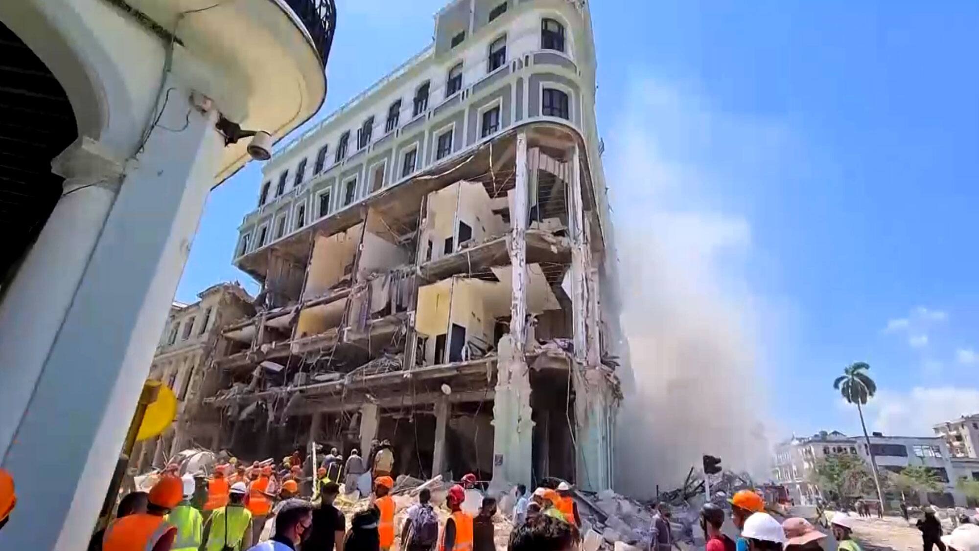 [EN IMAGES] 8 morts et une trentaine de bless&eacute;s dans l'explosion de l'h&ocirc;tel Saratoga &agrave; La Havane