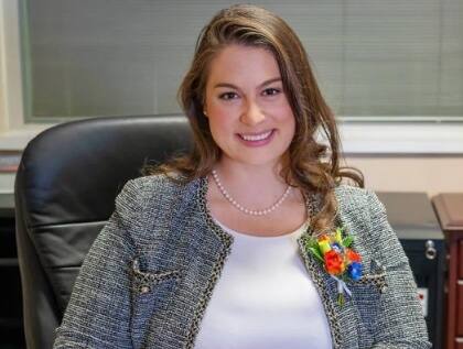 &laquo;J&rsquo;habite chez mes parents&raquo;: une mairesse ontarienne incapable d&rsquo;acheter une maison dans sa r&eacute;gion