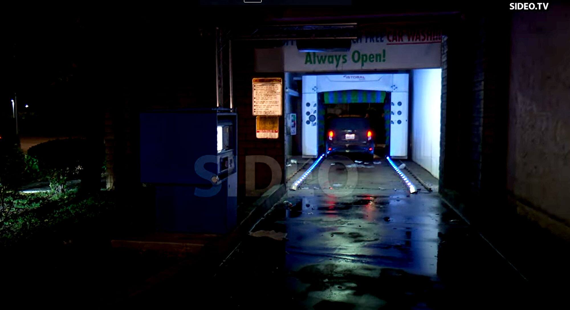 &Eacute;cras&eacute; &agrave; mort dans un lave-auto automatique