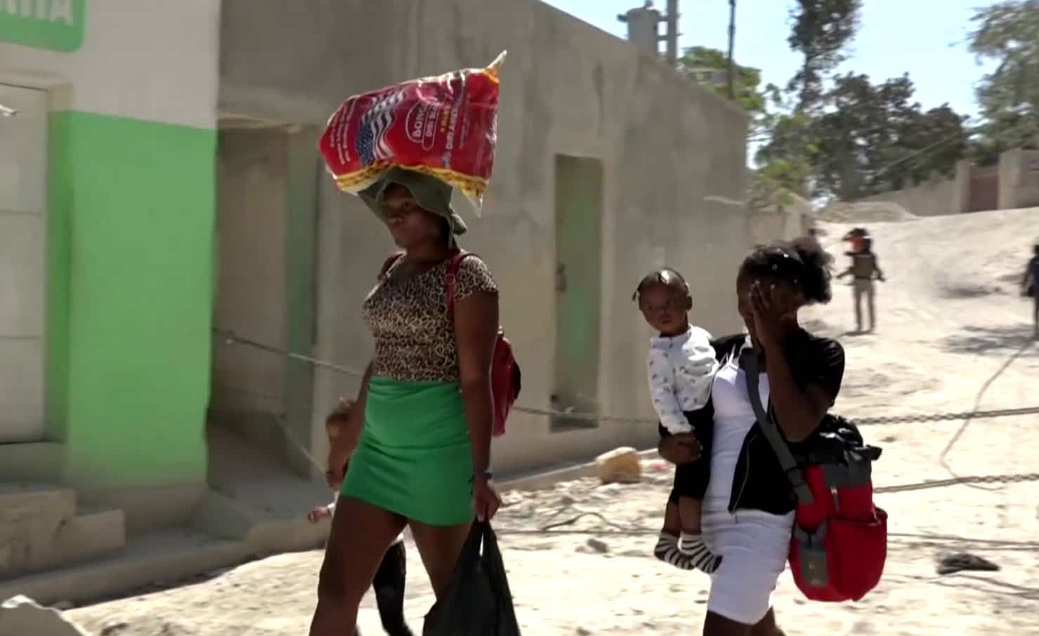 Haïti: forcés d’abandonner leur maison à cause de la violence des gangs