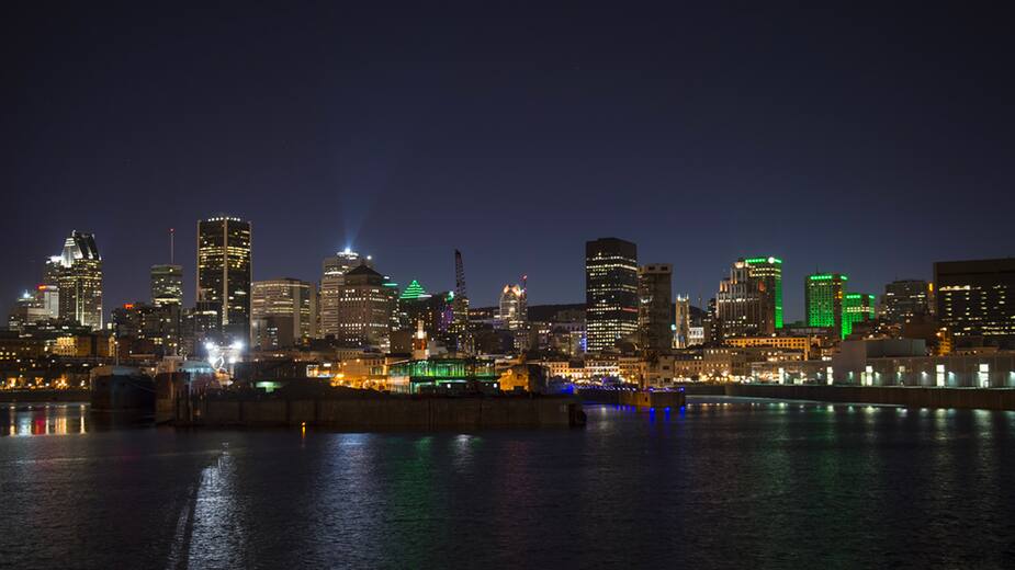 Image principale de l'article Il y a 30 ans, un OVNI survolait Montréal