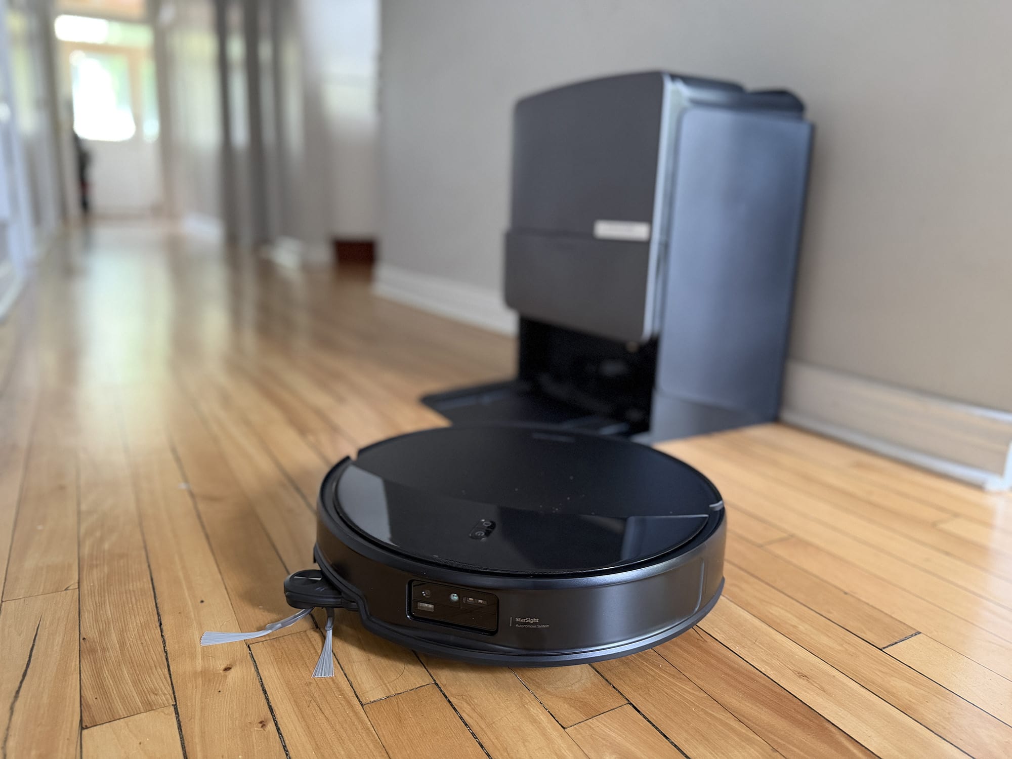 Critique de l’aspirateur-robot Roborock Saros 20 : à la hauteur de la réputation