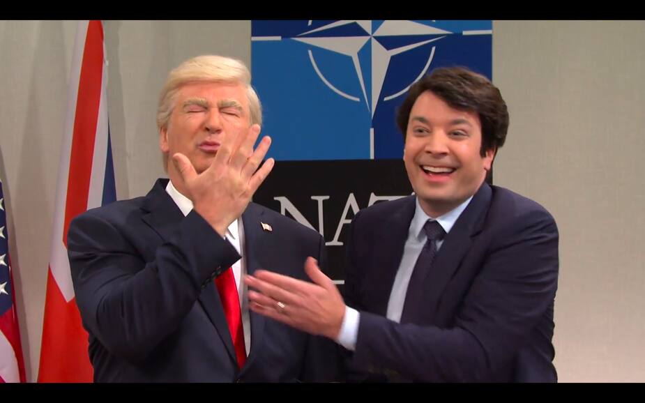 Image principale de l'article Fallon imite Justin Trudeau qui intimide Trump