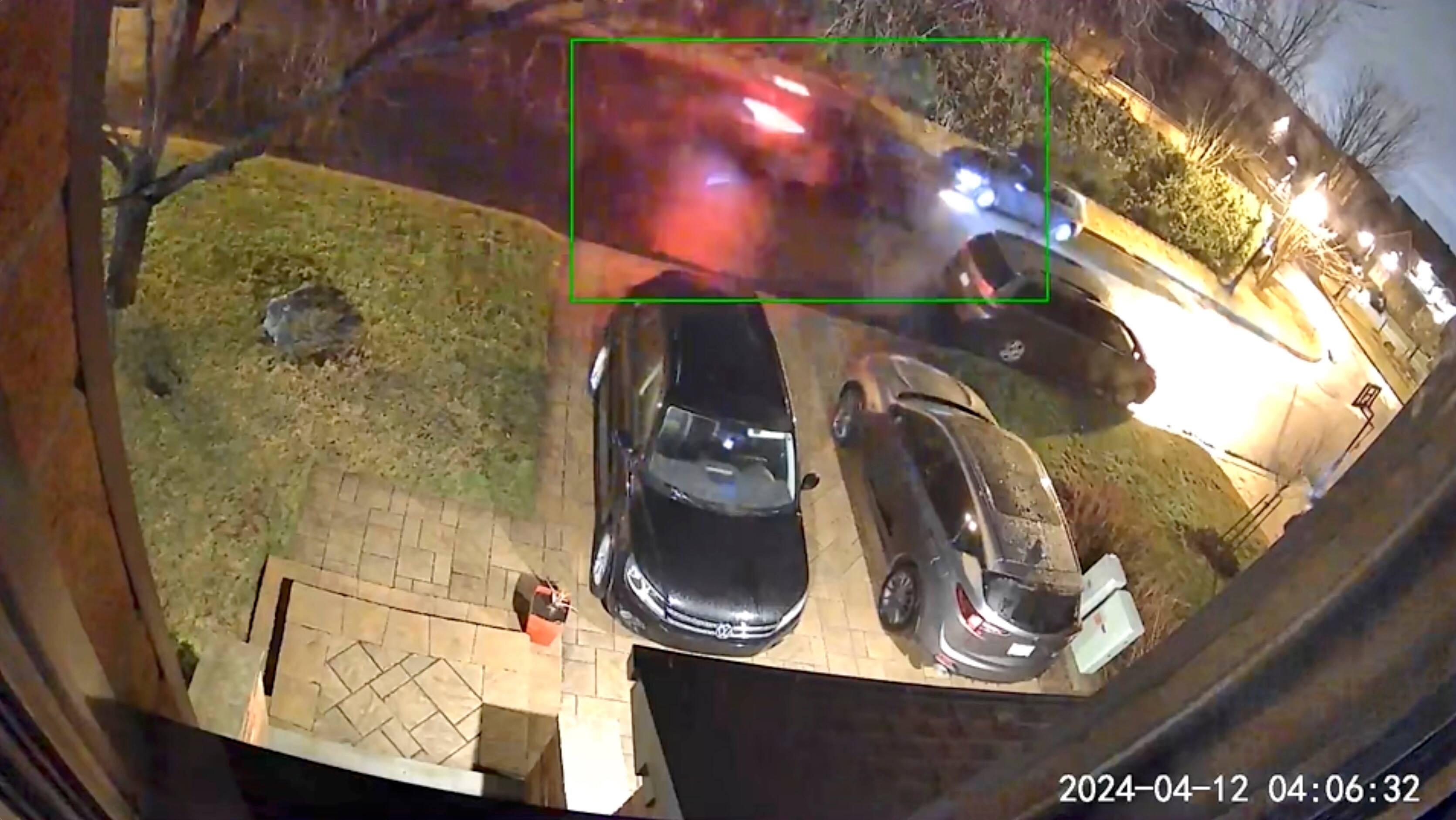 [VID&Eacute;O] Un jeu d&rsquo;enfant: 7 minutes pour voler un VUS &agrave; Longueuil