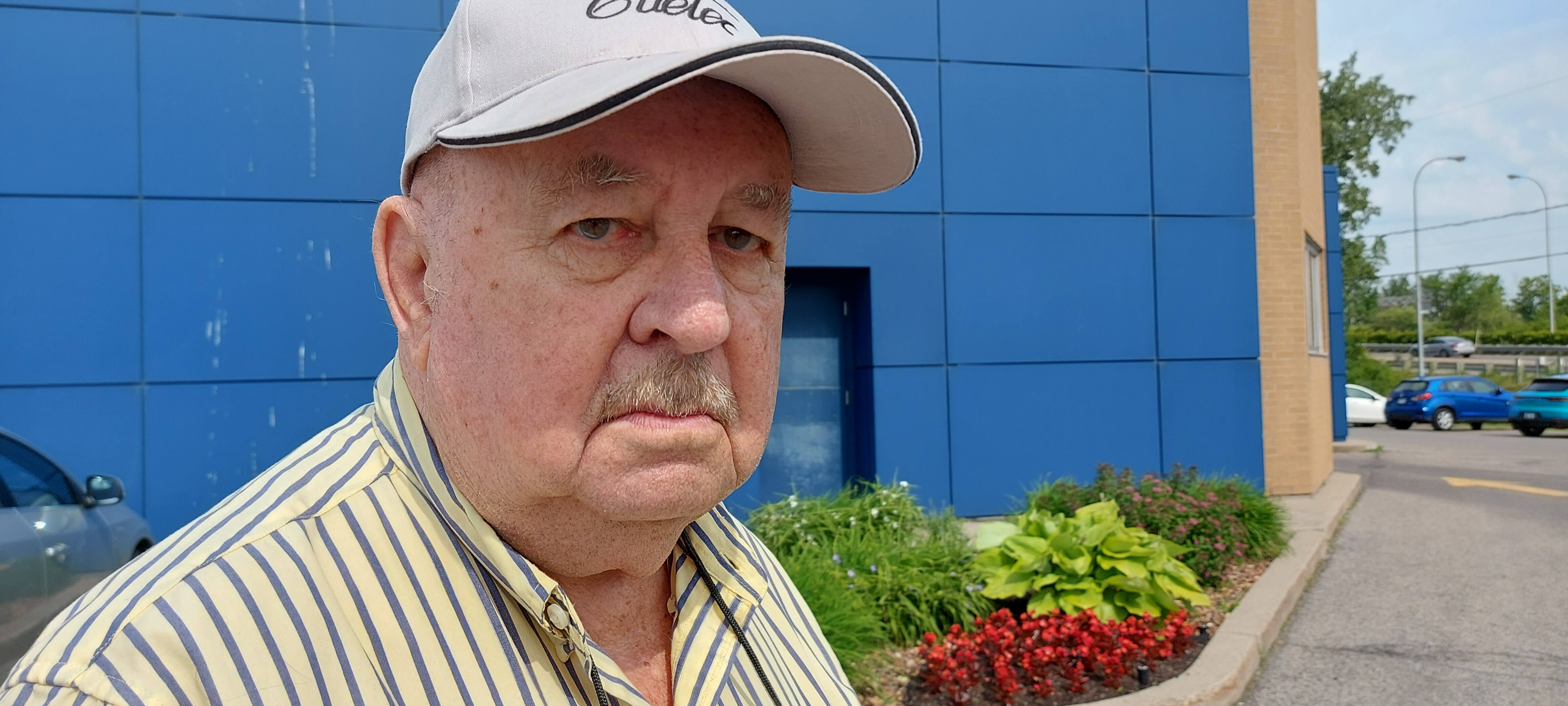 Victime d&rsquo;une arnaque par texto: &laquo;Je veux que la Banque Royale me rembourse mon 10 000$&raquo;