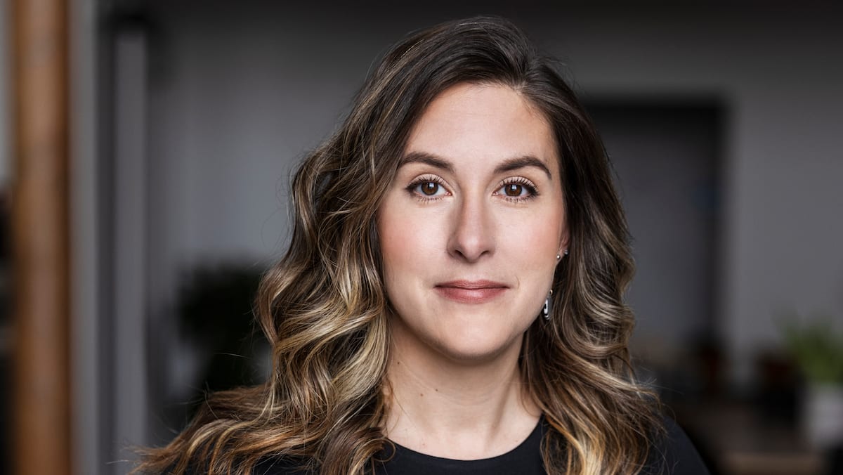 Quand papa devient une femme transgenre: «Ça n'a pas été facile», confie la créatrice du spectacle «Fille de trans»