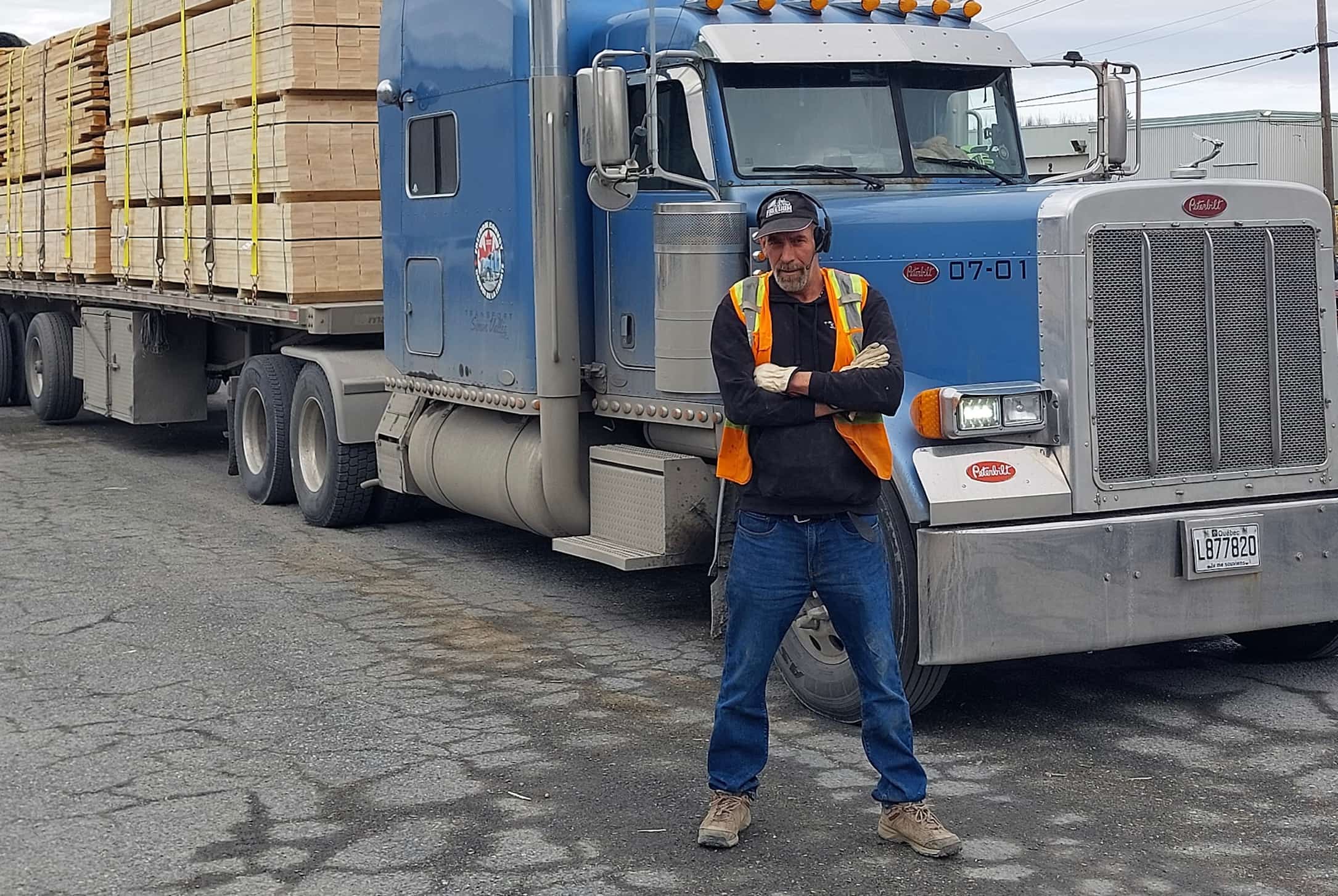 &laquo;C&rsquo;est le client qui va payer en bout de ligne&raquo;: le carburant flambe, les factures aussi