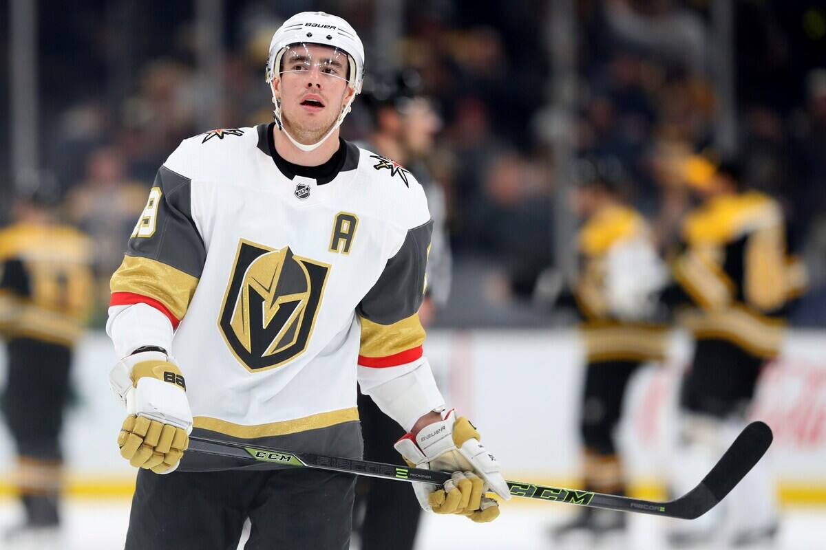 Reilly Smith détruit les Panthers en une réplique! - TVA Sports