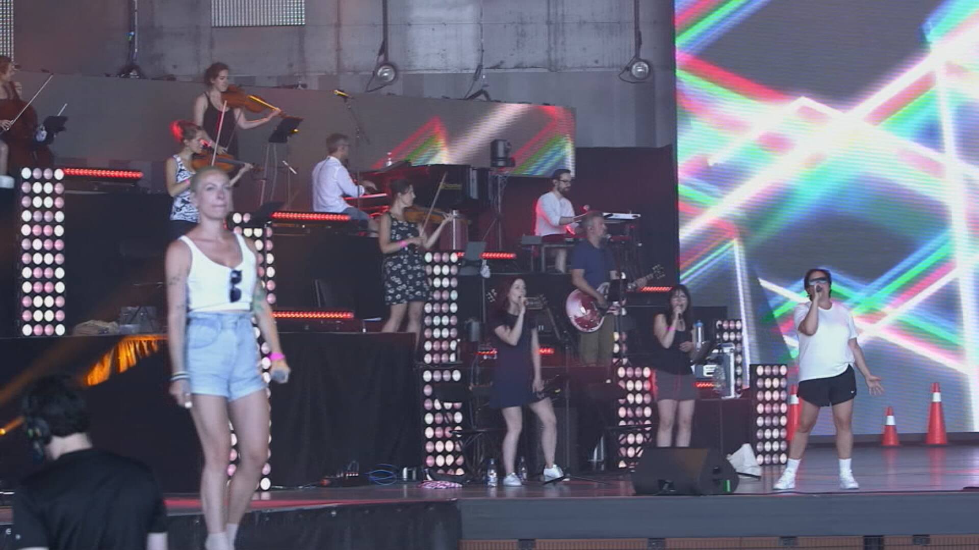 Répétition pour le spectacle de la SaintJean à TroisRivières TVA