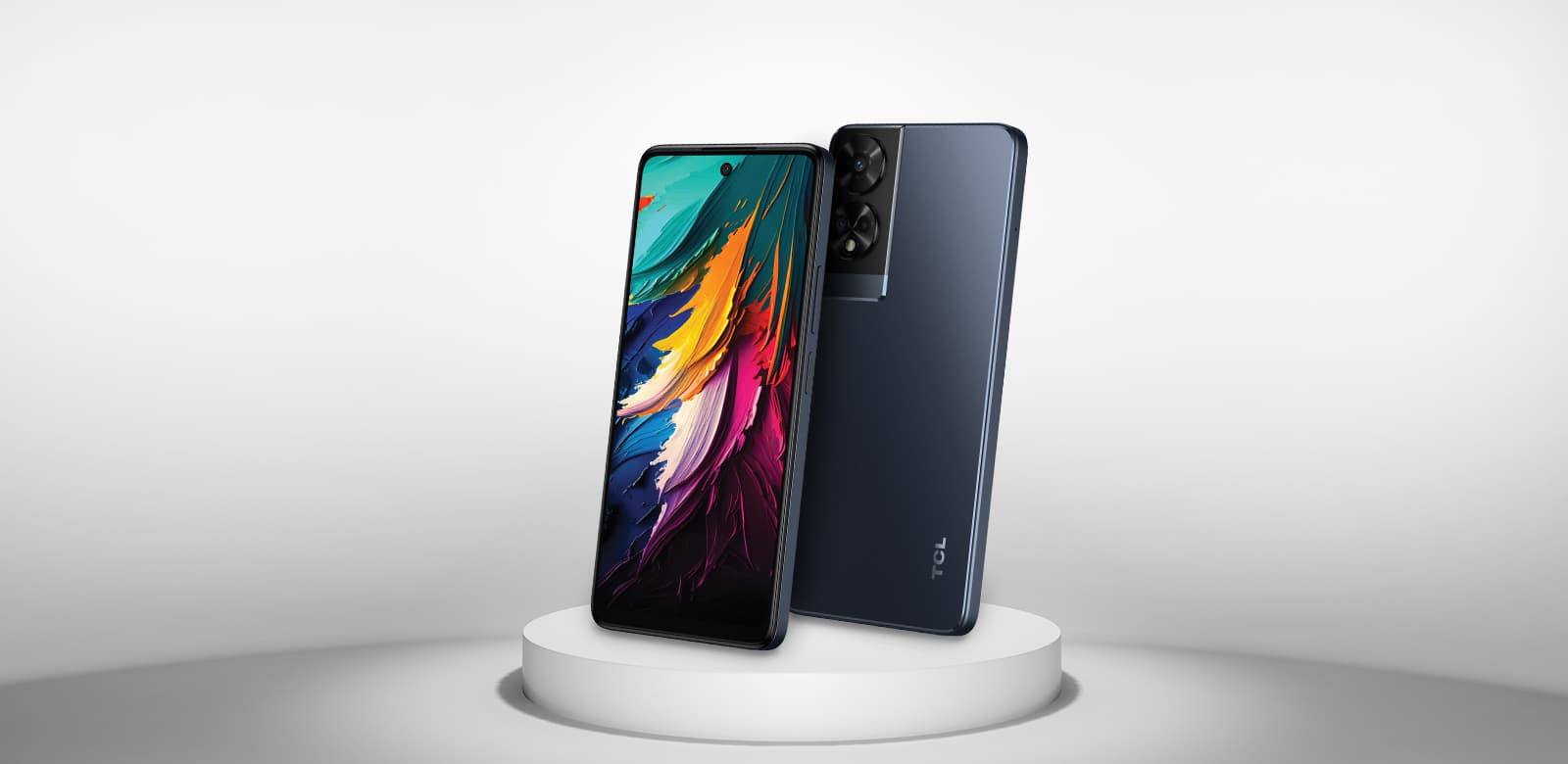 Deux qualit&eacute;s admirables du TCL 50 XE NXTPAPER 5G, son &eacute;cran et son prix