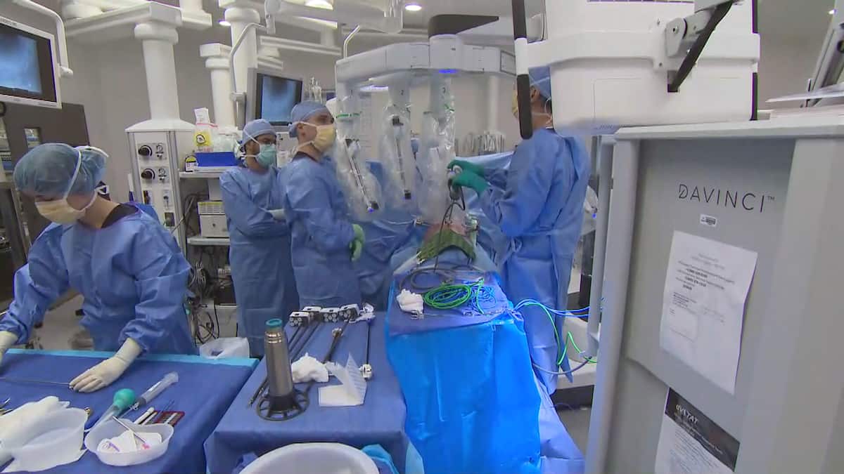 «M. Legault a une dent contre les médecins», déplore le président de l’Association des radiologues