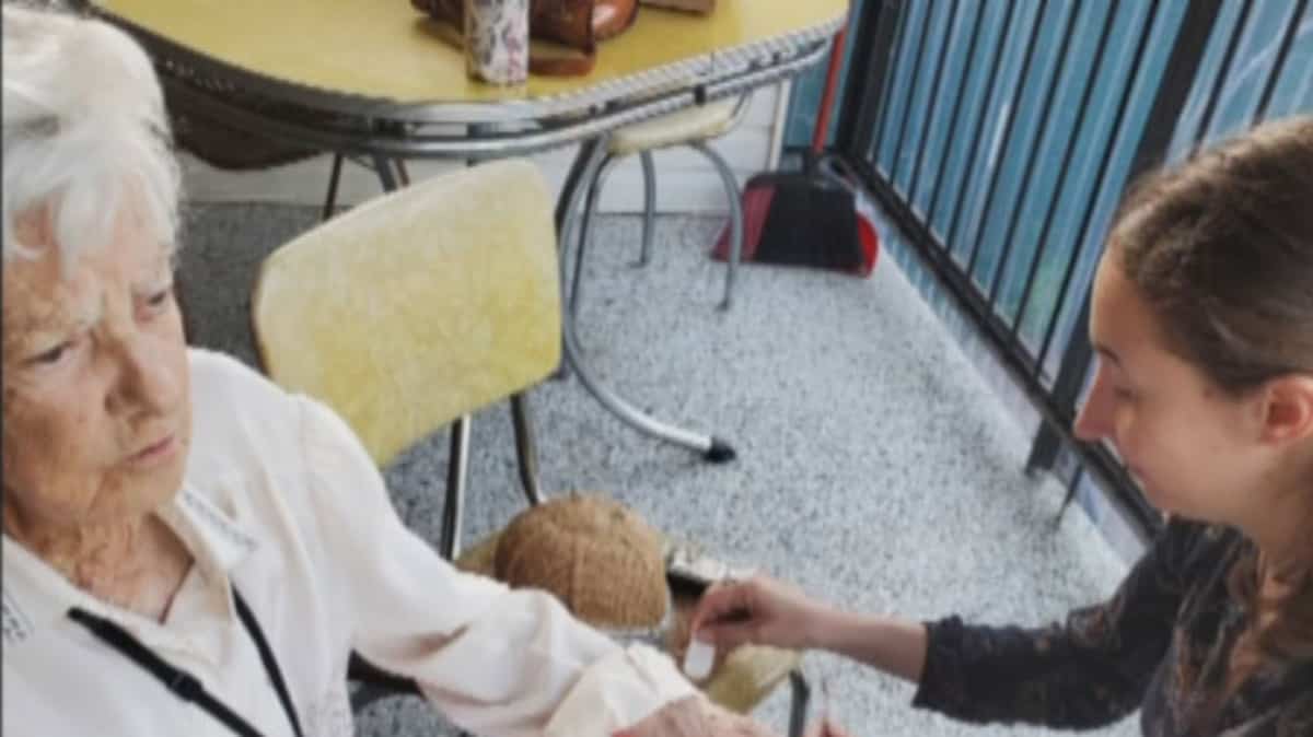 Elle meurt devant son fils après avoir attendu l’ambulance 7h à Montréal