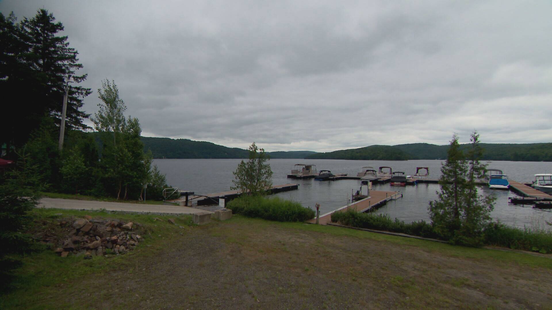 Un projet de développement au lac des Piles cherche «l'acceptabilité