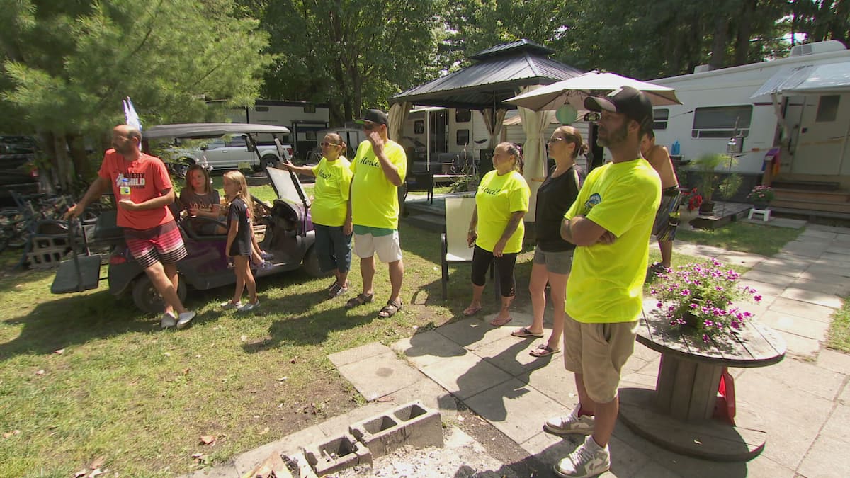 Des campeurs de Mirabel s'unissent pour contester une expropriation