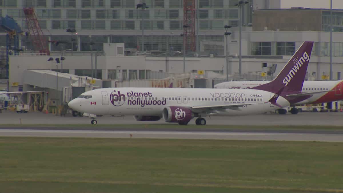 Tempête hivernale: des clients québécois de Sunwing coincés dans le sud