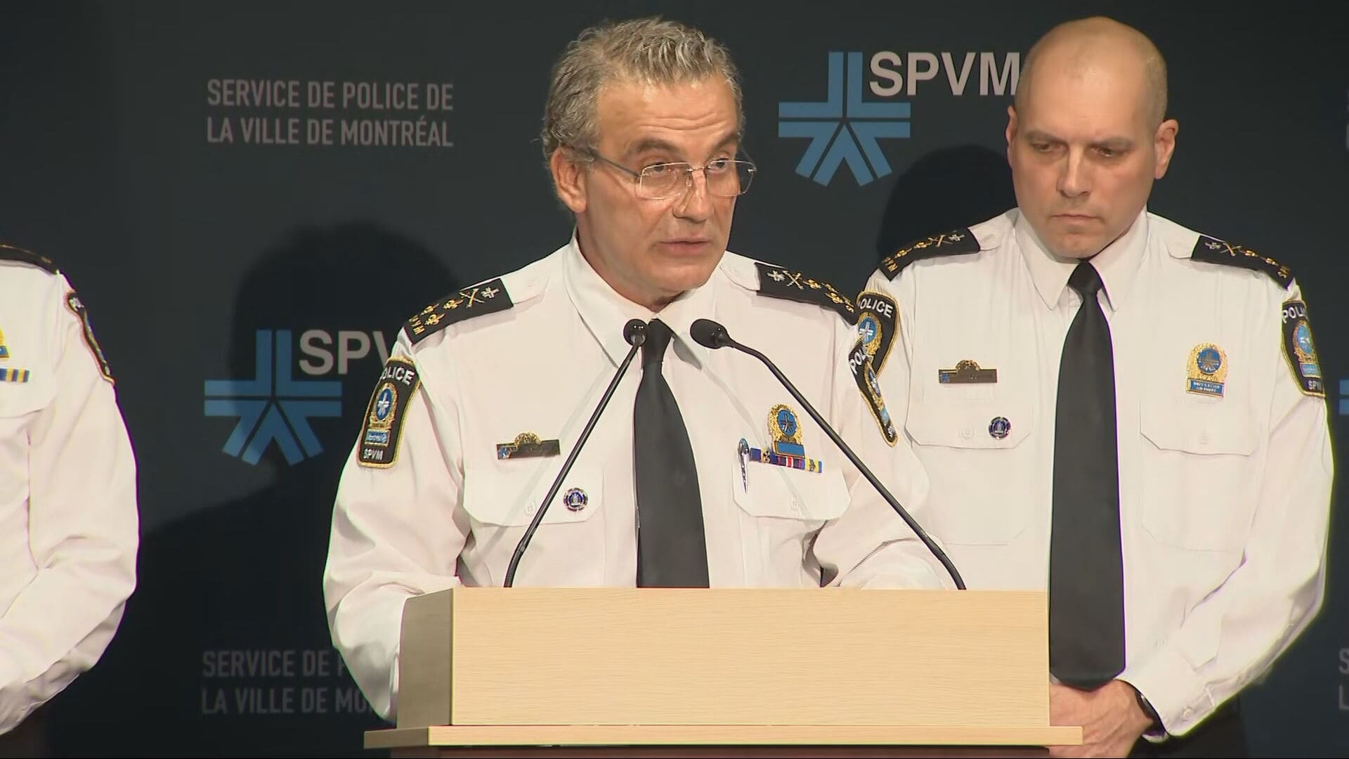 Soupçonnés d’actes racistes: des policiers de Montréal suspendus