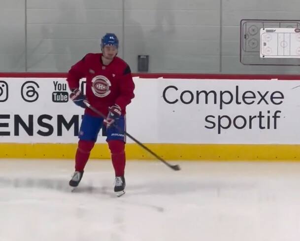 &Agrave; VOIR: Alexandre Texier participe &agrave; l'entra&icirc;nement du CH