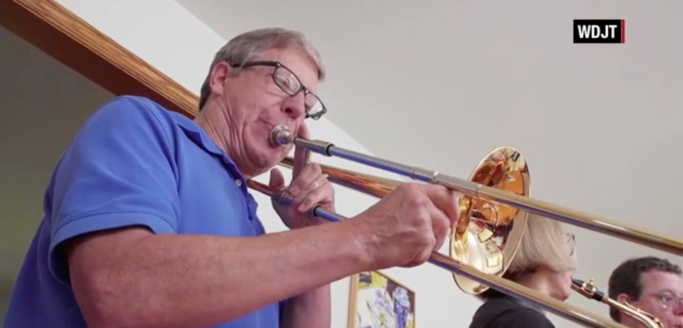 Trombone Injury Un patient joue du trombone pendant une opération au cerveau | JDQ