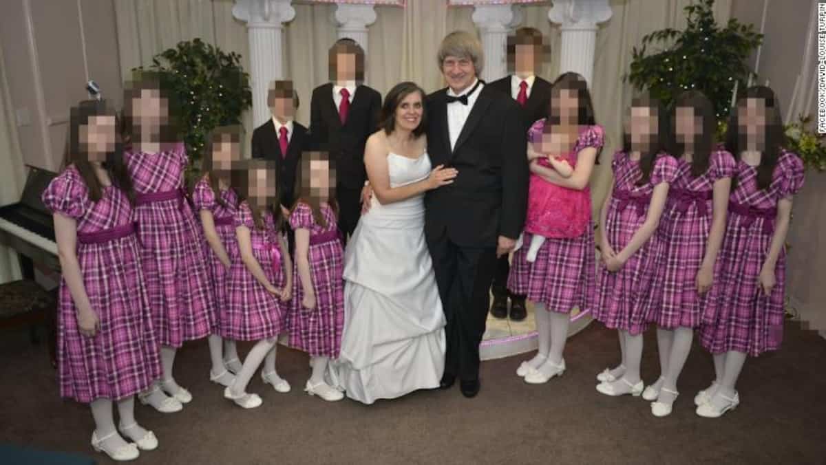 Des soeurs racontent leur vie dans la maison de l'«horreur»