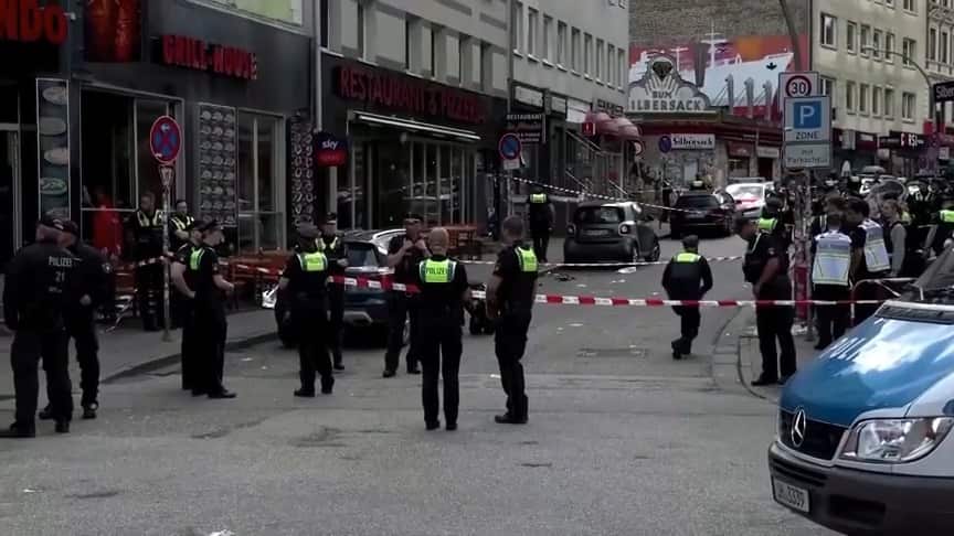 Un homme attaque la police avec une pioche et un cocktail Molotov en marge d'un match de l'Euro en Allemagne